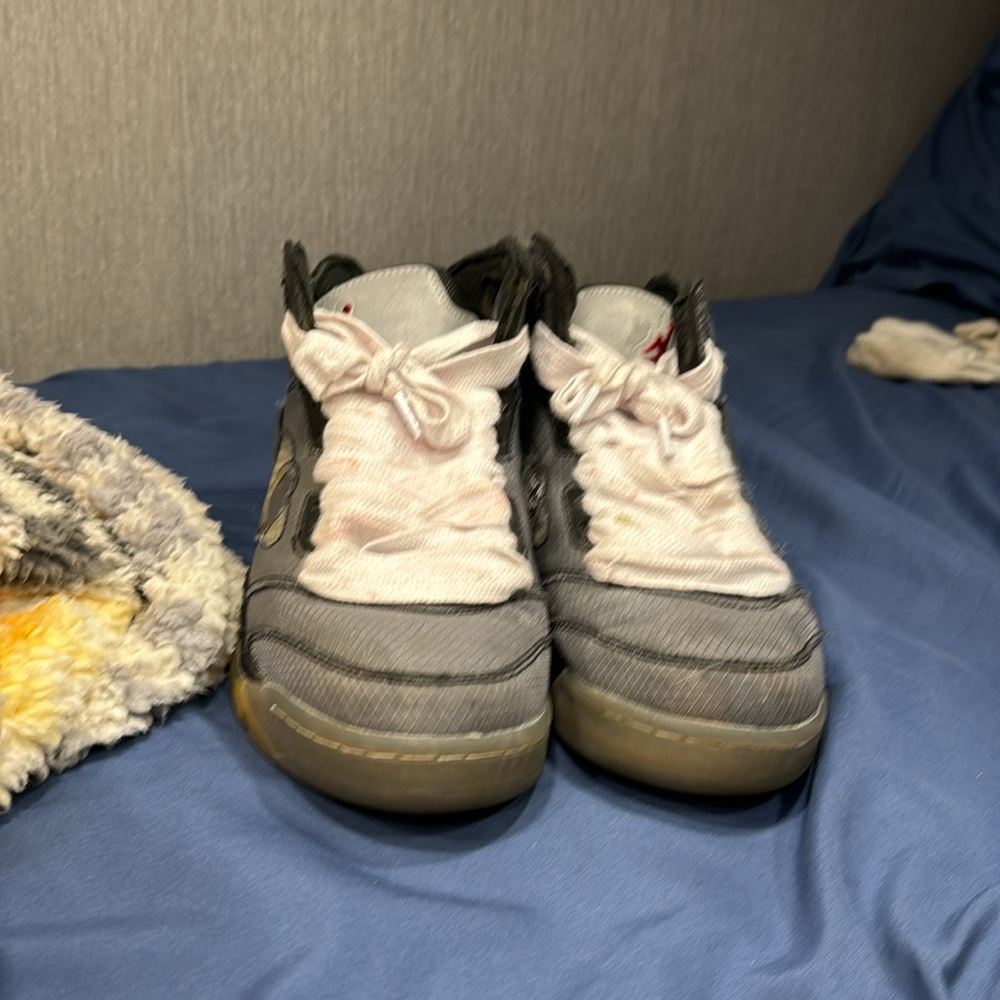 off white Jordan 5 - Picture 7 of 8